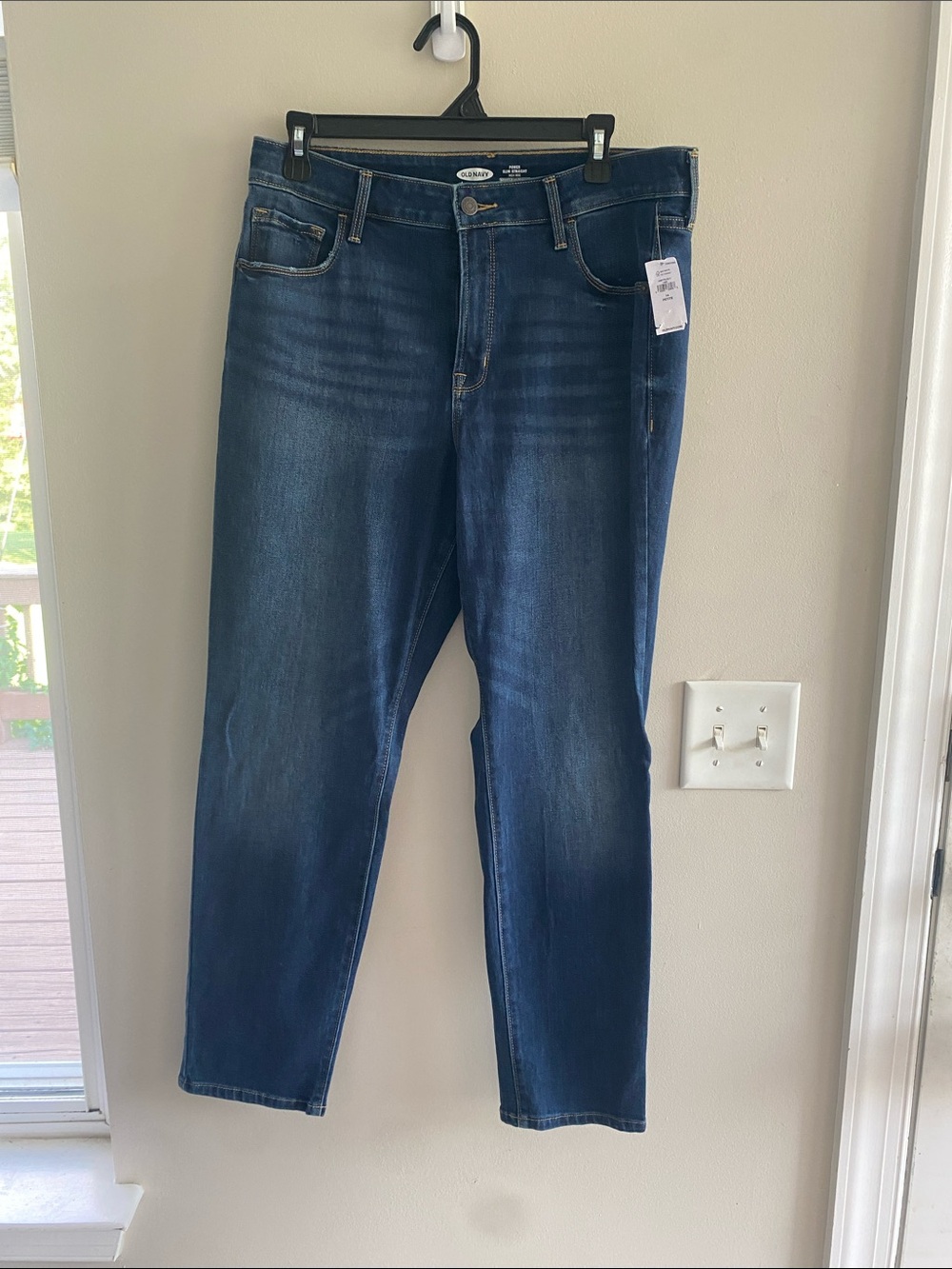 Old Navy Men’s Dark Indigo Slim Straight Jeans